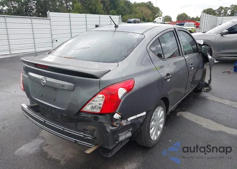 2018 Nissan Versa 1.6 S+ z USA, uszkodzony, nr VIN 3N1CN7AP1JL805077